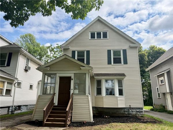 185 Arnett Boulevard , Rochester, NY 14619