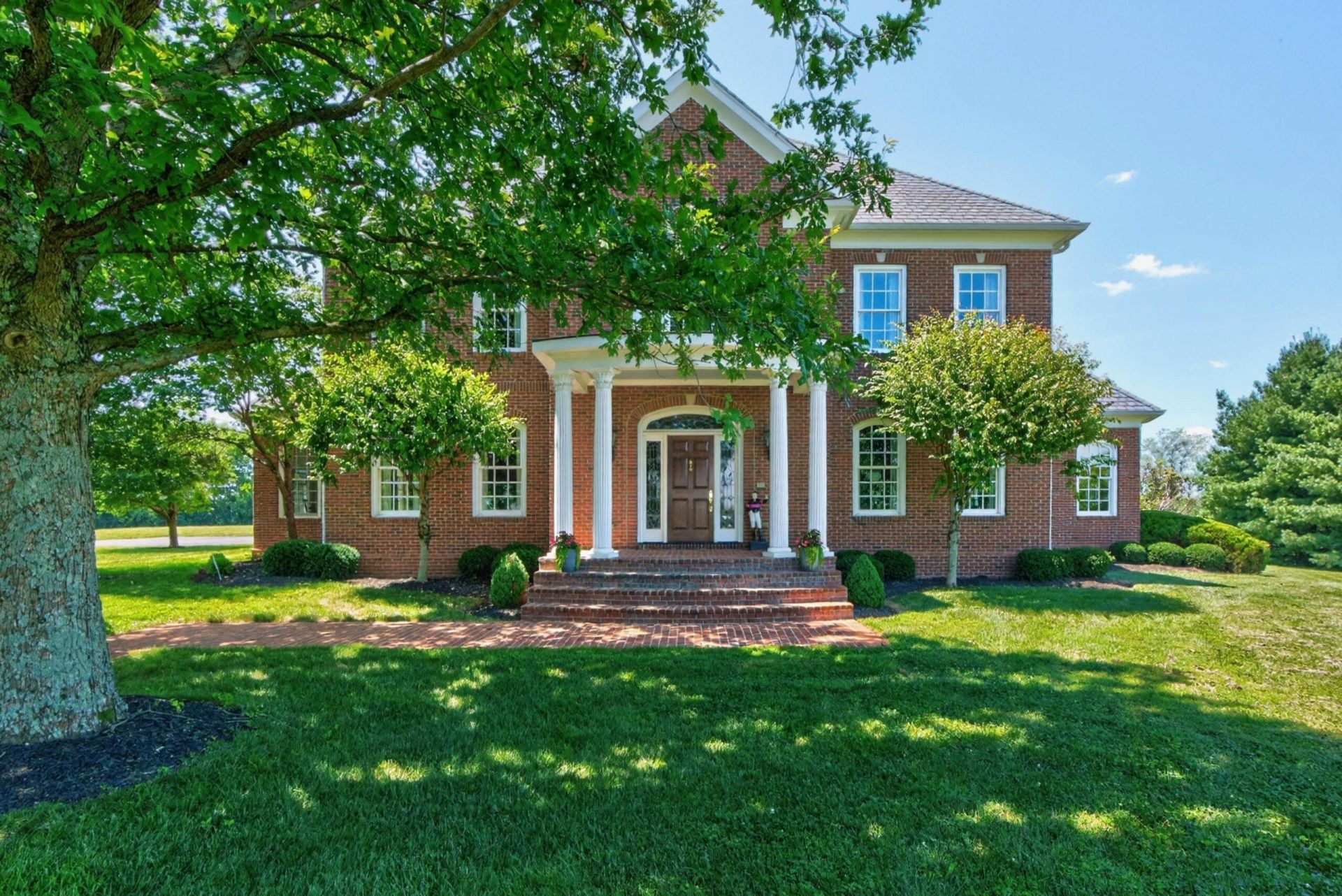 1700 Sahalee Drive, Lexington, KY 40511