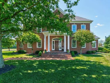 1700 Sahalee Drive, Lexington, KY 40511