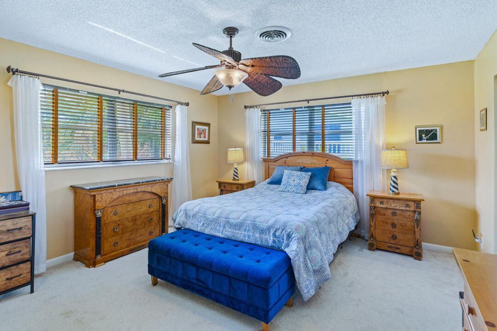 622 SW Pine Tree Lane, Palm City, FL 34990 Photo