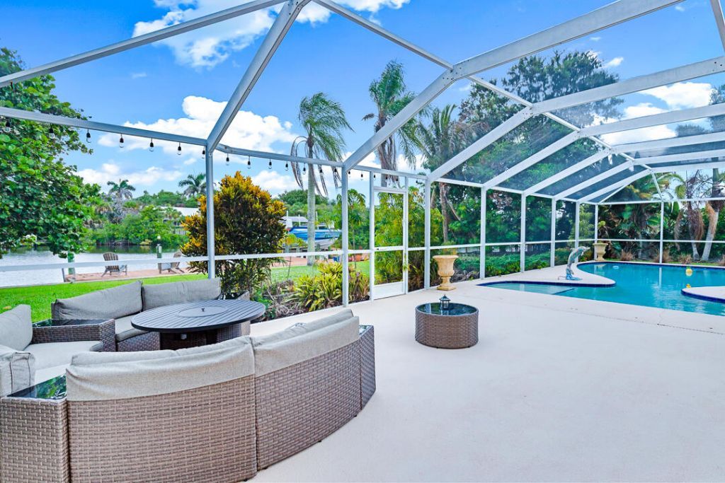622 SW Pine Tree Lane, Palm City, FL 34990 Photo