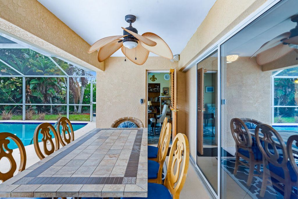 622 SW Pine Tree Lane, Palm City, FL 34990 Photo