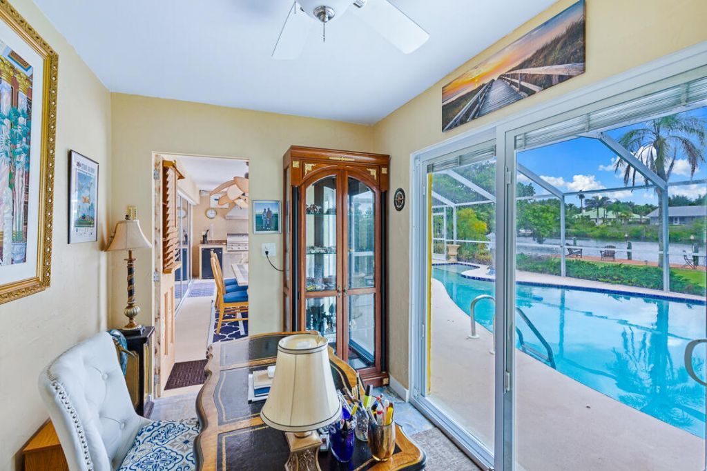 622 SW Pine Tree Lane, Palm City, FL 34990 Photo