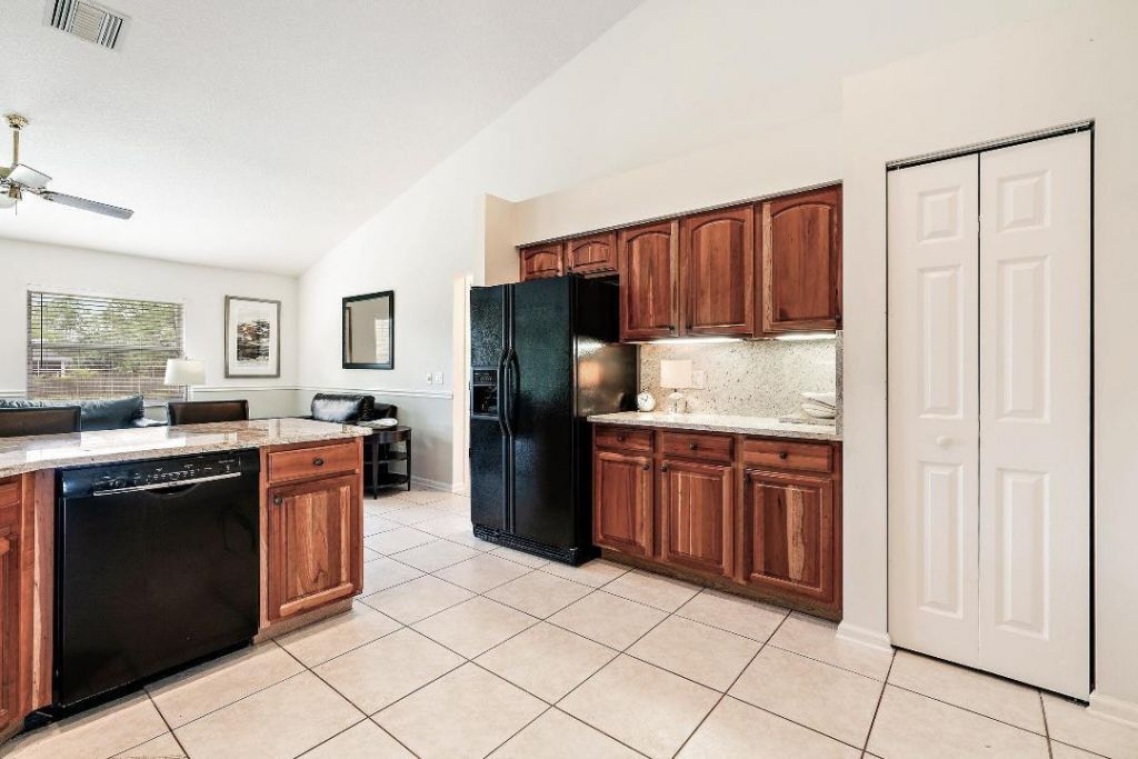 12122 78th Place N, West Palm Beach, FL 33412 Photo