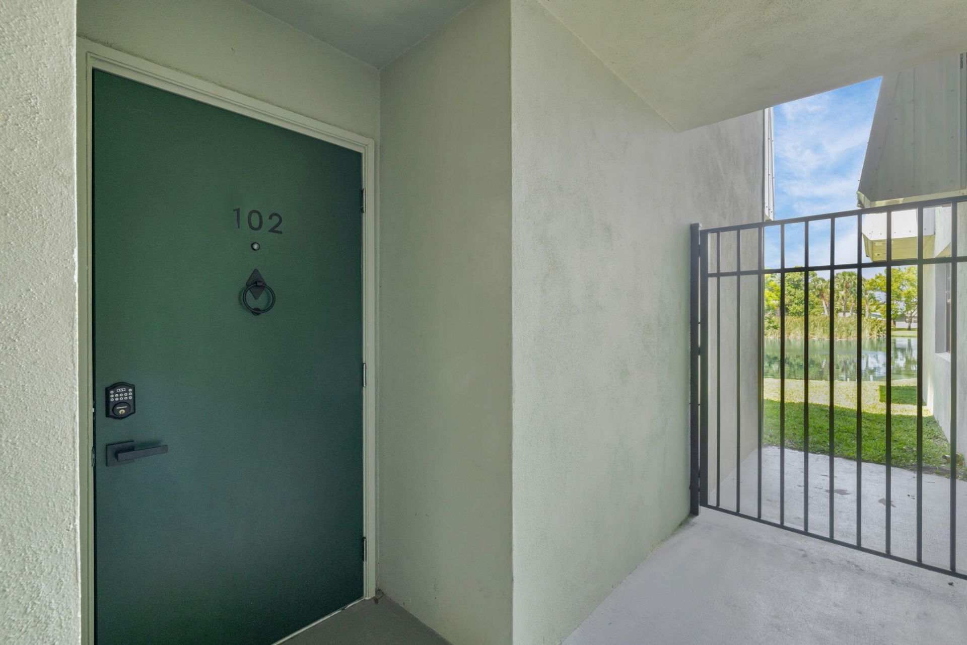 2517 17th Street S, Unit 102, Fort Pierce, FL 34982 Photo