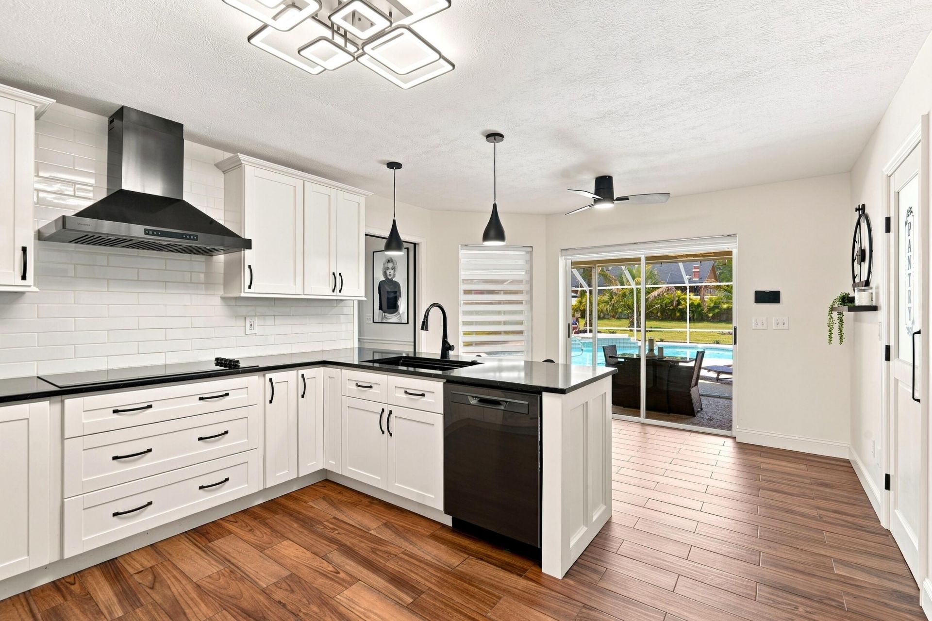 650 SE Hidden River Drive, Port Saint Lucie, FL 34983 Photo