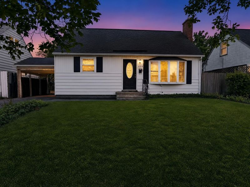 654 French Drive , Columbus, OH 43228 Photo 2
