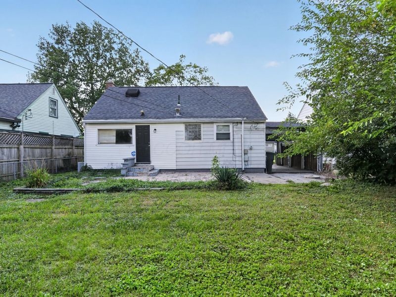 654 French Drive , Columbus, OH 43228 Photo 3