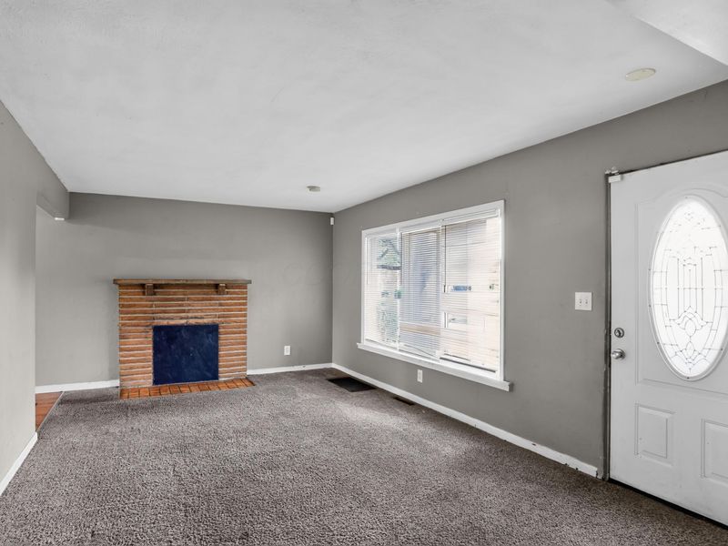 654 French Drive , Columbus, OH 43228 Photo 6