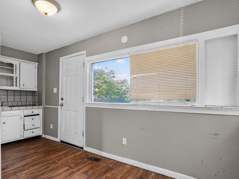 654 French Drive , Columbus, OH 43228 Photo 9