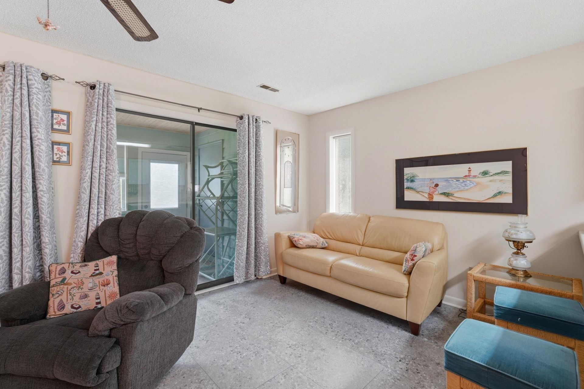 500 Fairway Village Dr. Photo 10