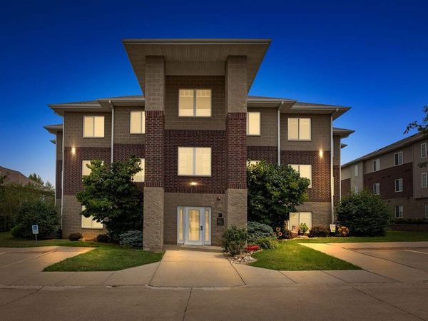 279 Taft Ave, Iowa City, IA 52245