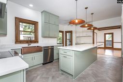 22 Brittany Way  photo 4