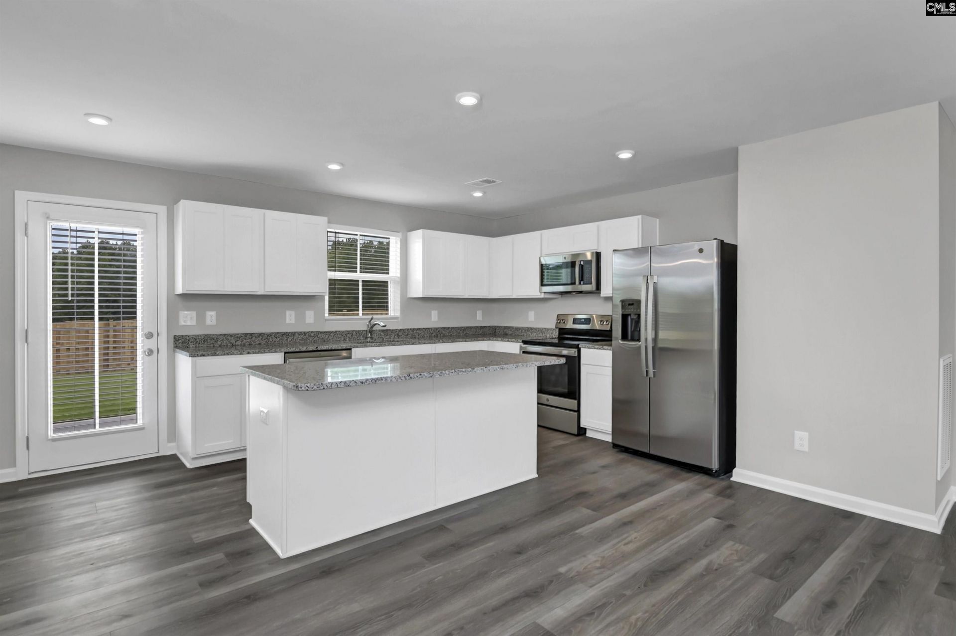 3041 Blue Brook Lane  Photo 10