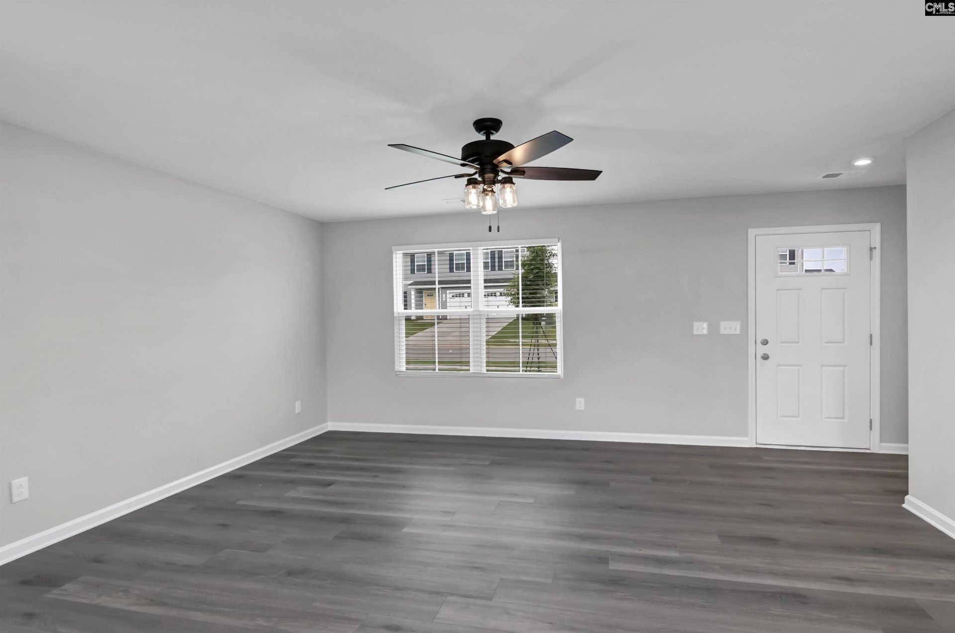 3041 Blue Brook Lane  Photo 6