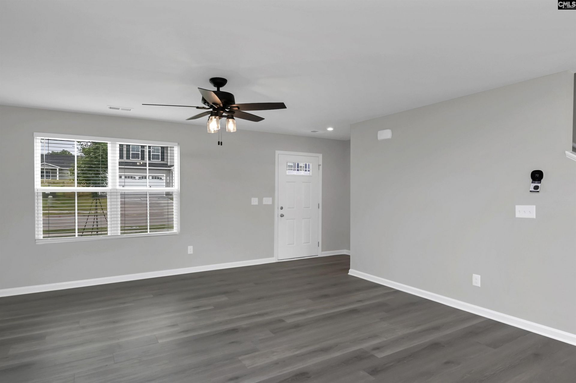 3041 Blue Brook Lane  Photo 7