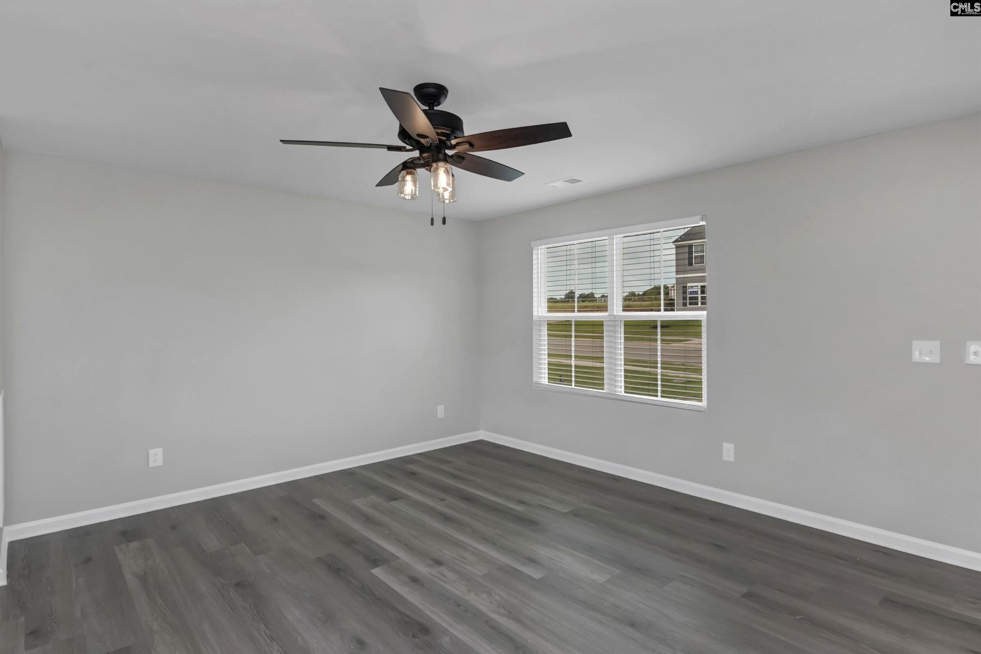 3041 Blue Brook Lane  Photo 8