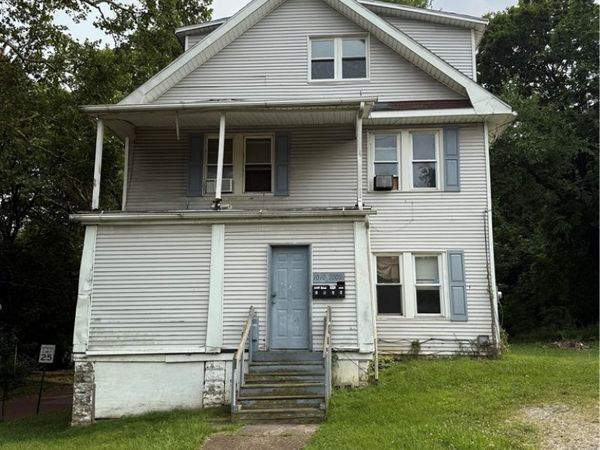1010 5th Avenue , Akron, OH 44306