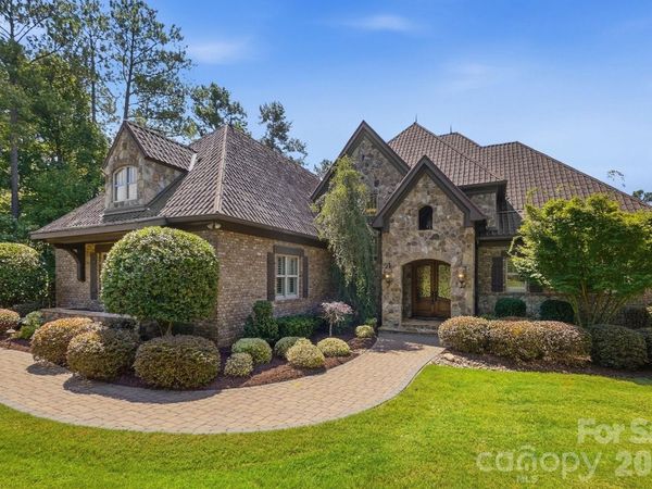 19115 Youngblood Road W, Charlotte, NC 28278