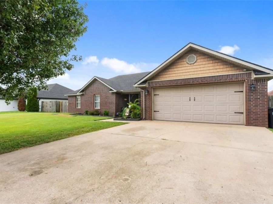 Property Image 4