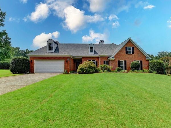 3430 Chartwell Ridge, Suwanee, GA 30024