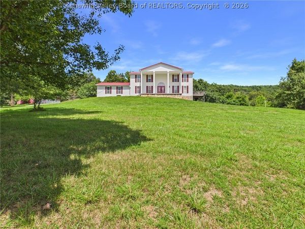 778 Medina Road, Sandyville, WV 25275
