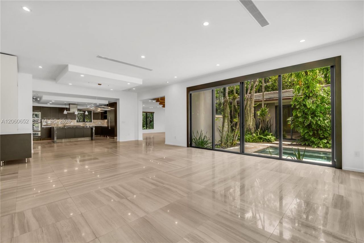 6840 Sunrise Pl, Coral Gables, FL 33133 Photo
