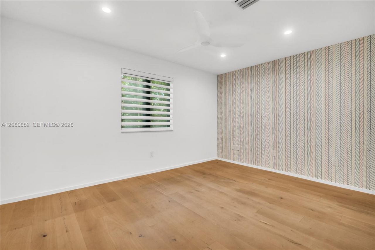 6840 Sunrise Pl, Coral Gables, FL 33133 Photo