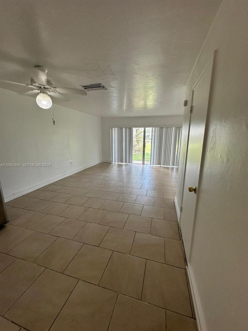 7344 SW 82nd St , Unit C115, Miami, FL 33143 Photo