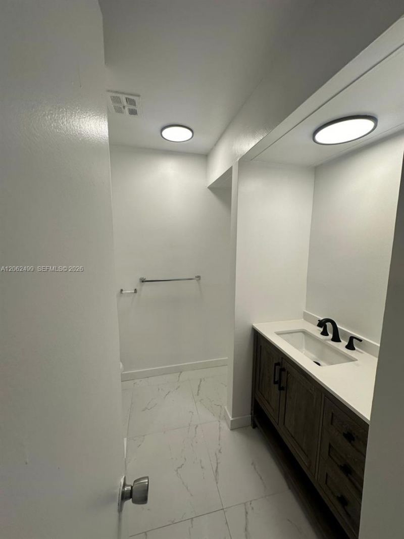 7344 SW 82nd St , Unit C115, Miami, FL 33143 Photo