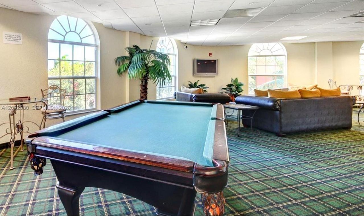 1650 Presidential Way, Unit 208, West Palm Beach, FL 33401 Photo