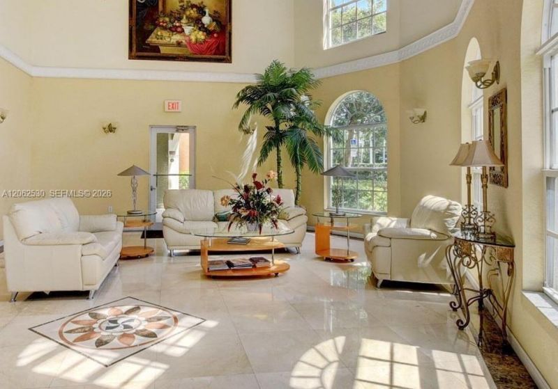 1650 Presidential Way, Unit 208, West Palm Beach, FL 33401 Photo