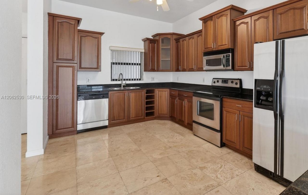 1650 Presidential Way, Unit 208, West Palm Beach, FL 33401 Photo