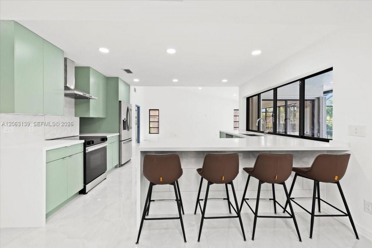 9272 NW 18th St, Plantation, FL 33322 Photo