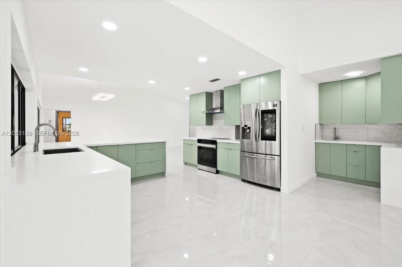 9272 NW 18th St, Plantation, FL 33322 Photo