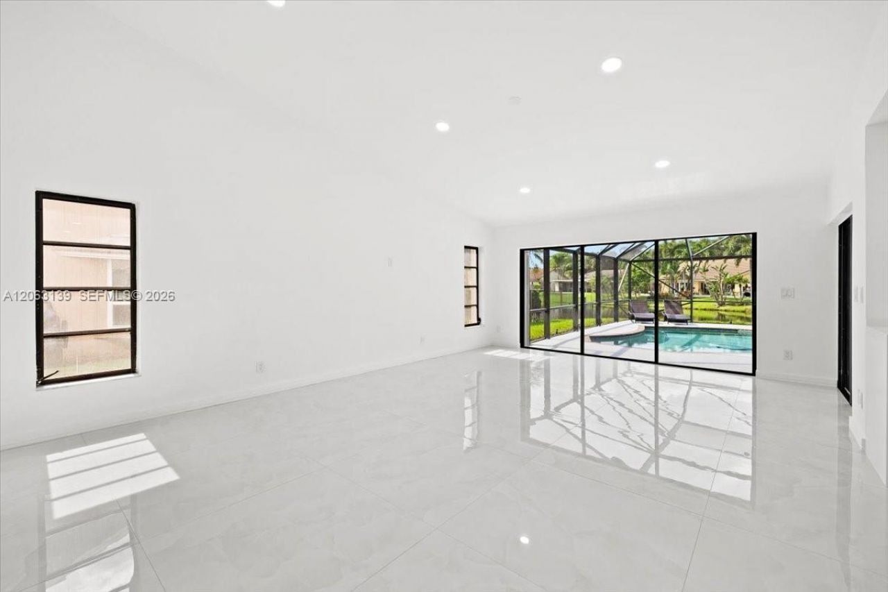 9272 NW 18th St, Plantation, FL 33322 Photo