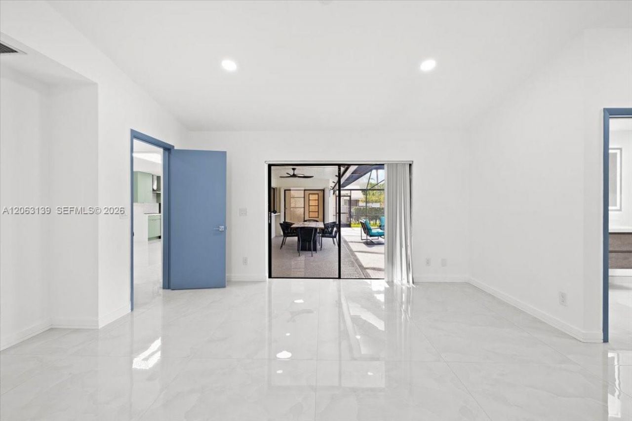 9272 NW 18th St, Plantation, FL 33322 Photo