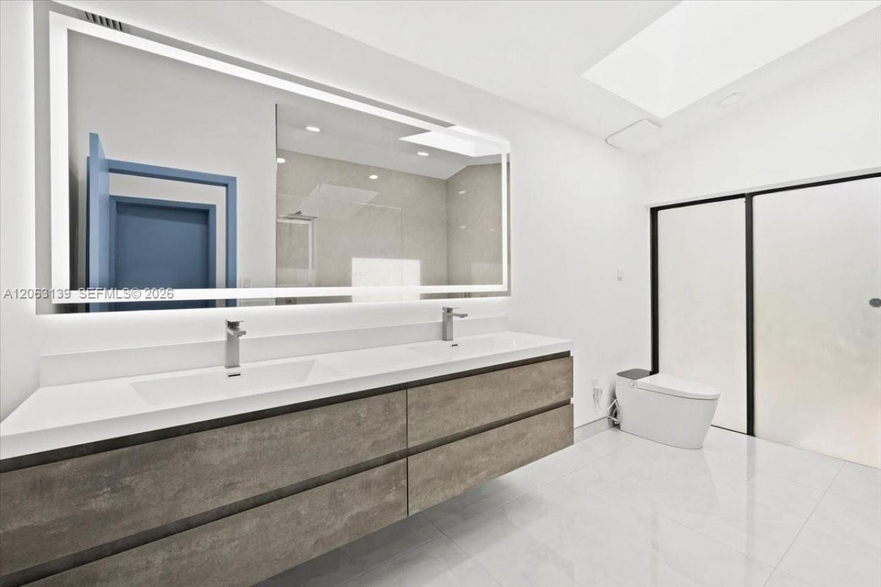 9272 NW 18th St, Plantation, FL 33322 Photo