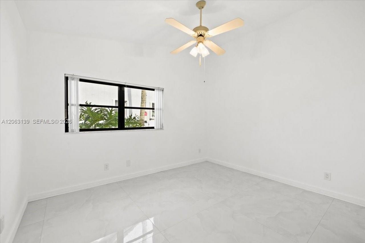 9272 NW 18th St, Plantation, FL 33322 Photo