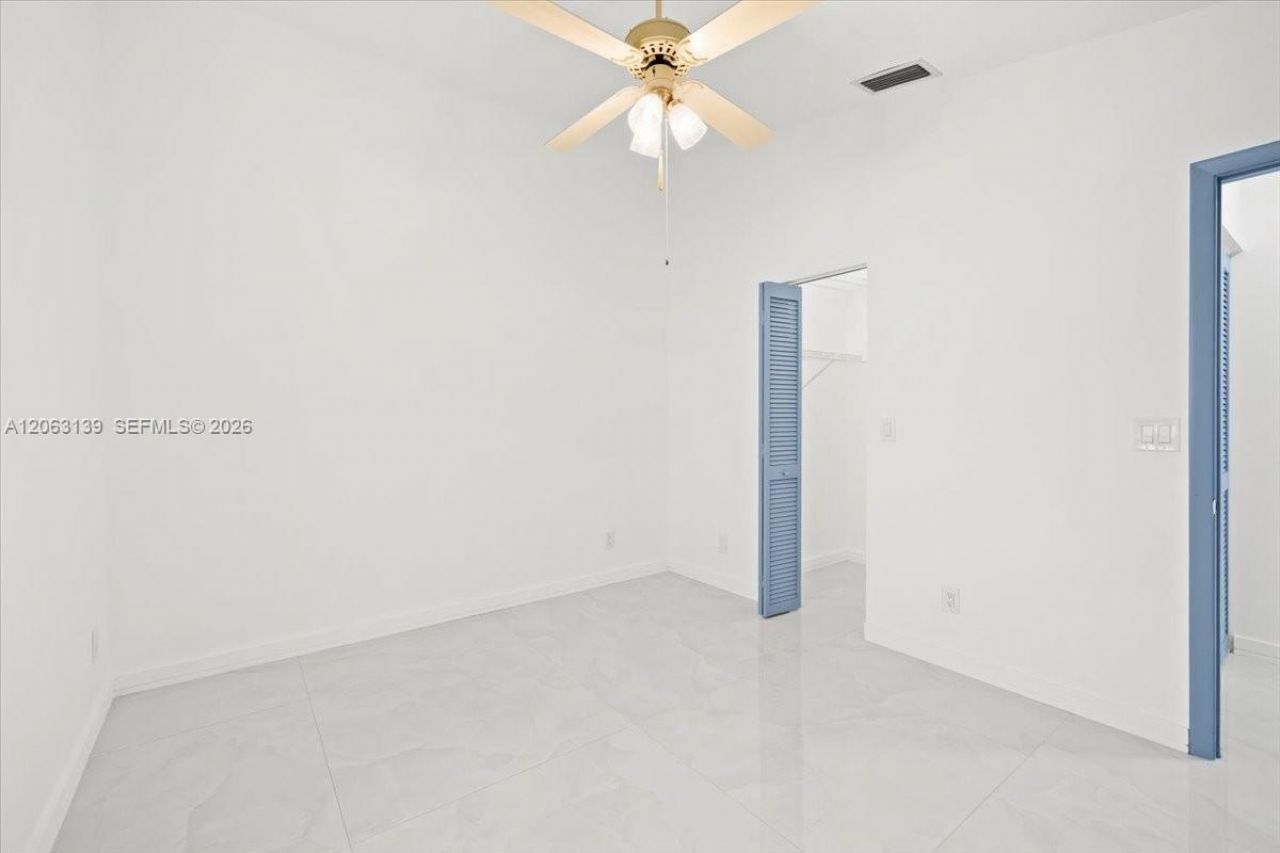 9272 NW 18th St, Plantation, FL 33322 Photo