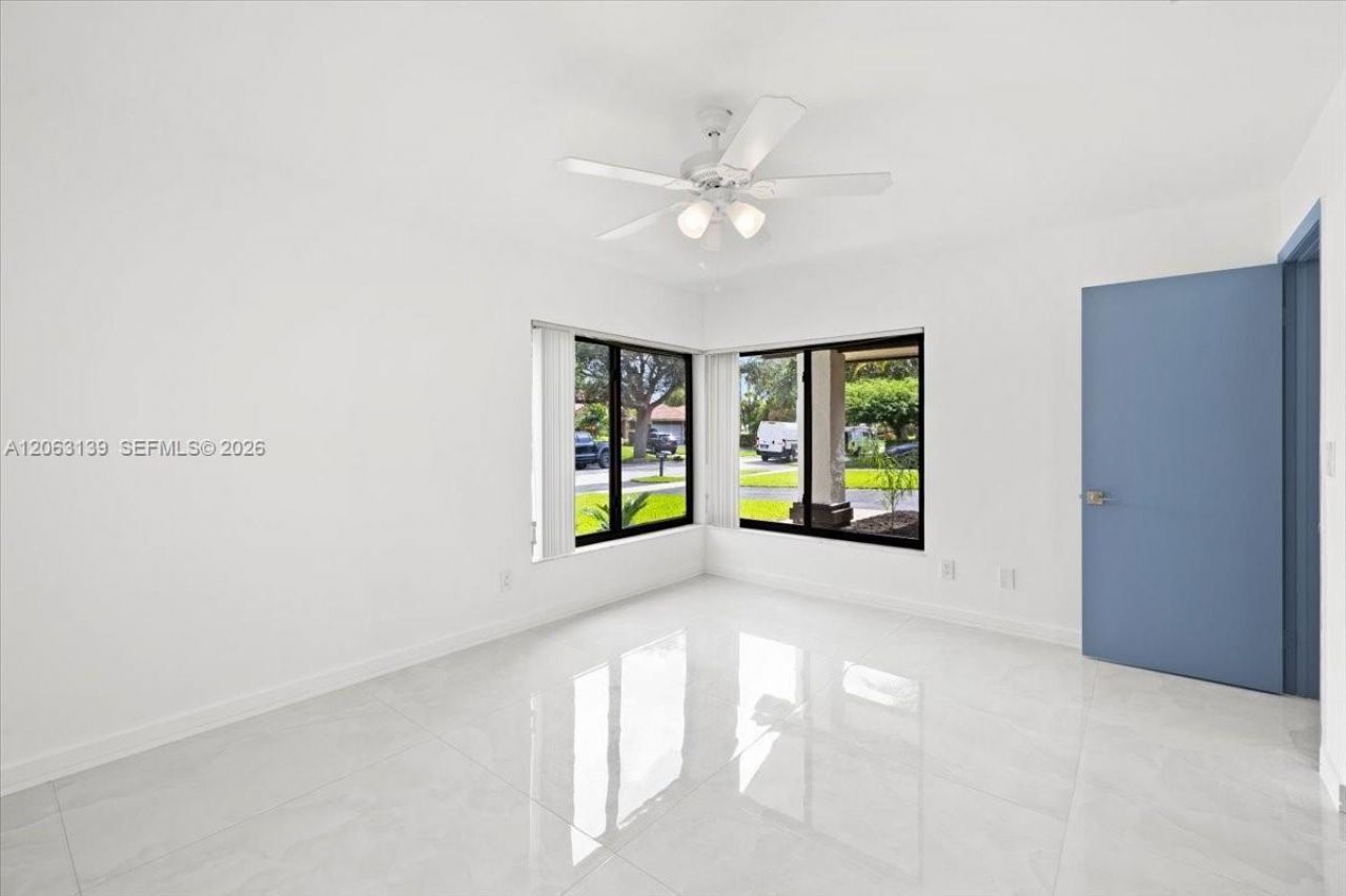 9272 NW 18th St, Plantation, FL 33322 Photo