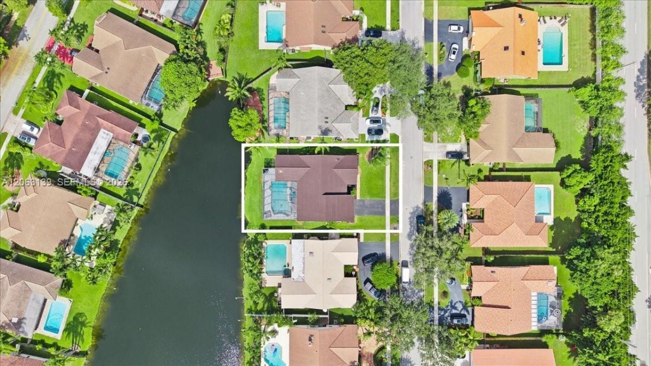 9272 NW 18th St, Plantation, FL 33322 Photo