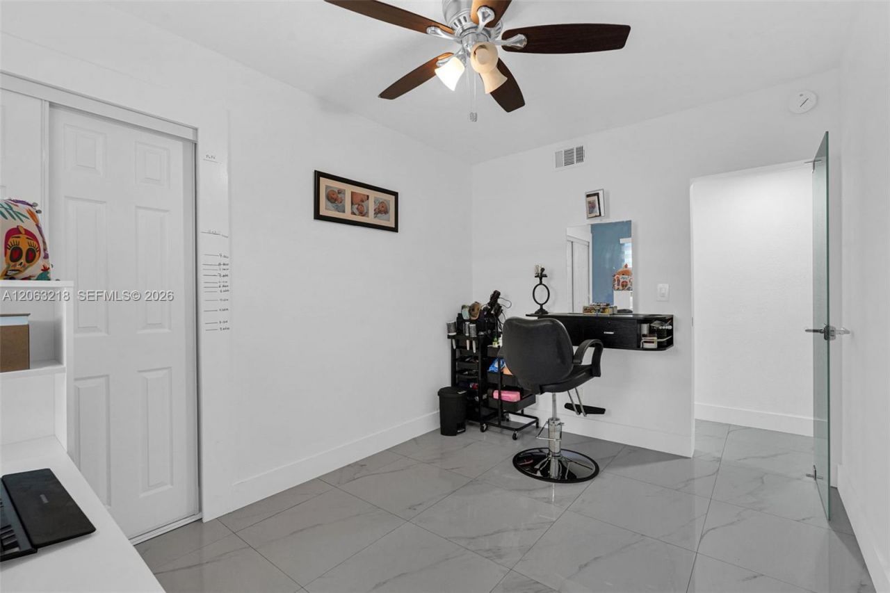 831 E 10th Pl , Hialeah, FL 33010 Photo