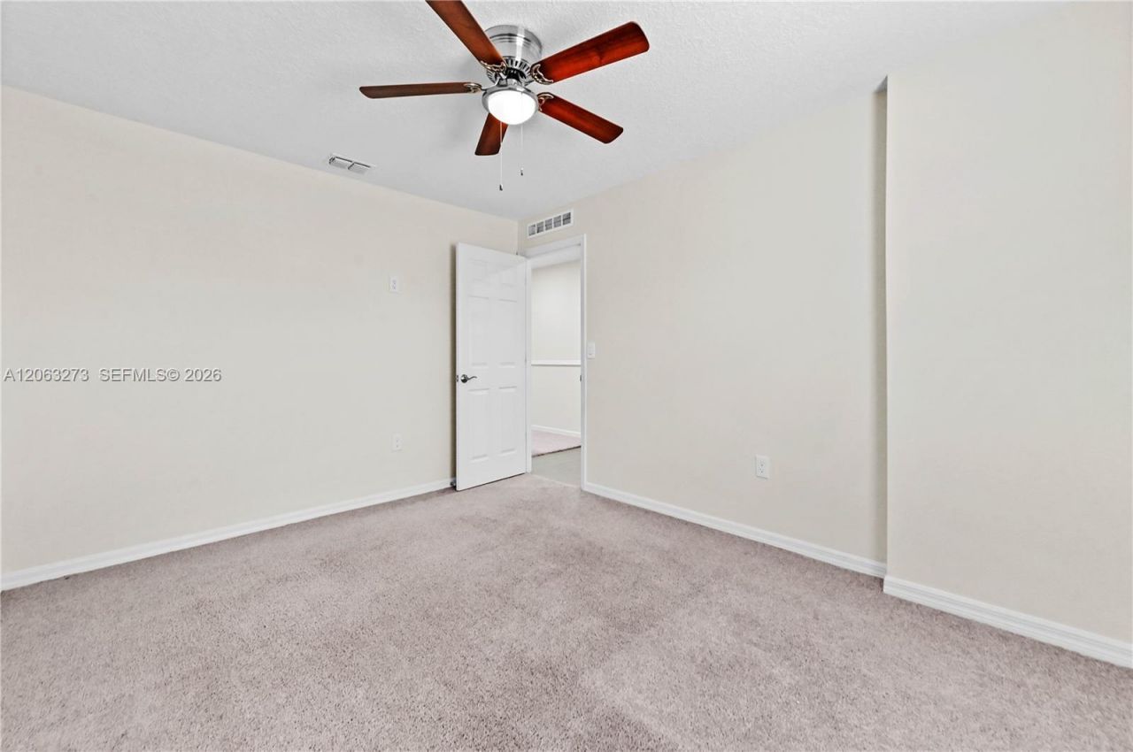 361 SW Thornhill Dr, Port Saint Lucie, FL 34984 Photo