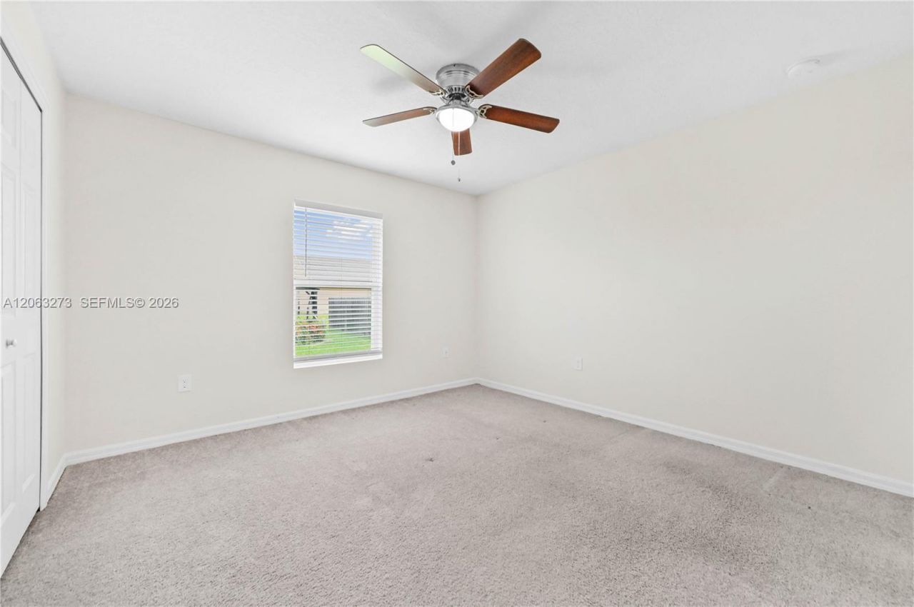 361 SW Thornhill Dr, Port Saint Lucie, FL 34984 Photo