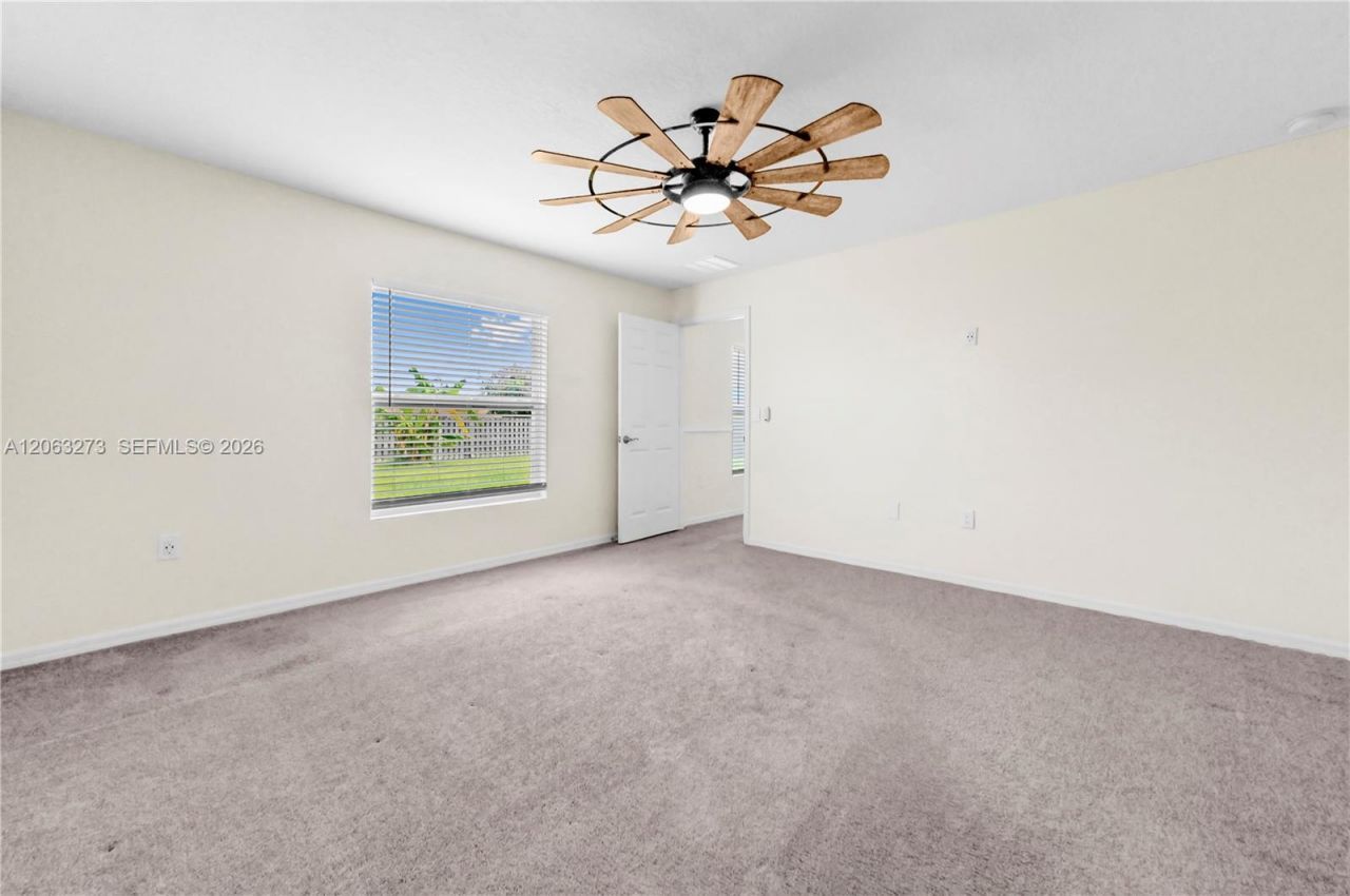 361 SW Thornhill Dr, Port Saint Lucie, FL 34984 Photo