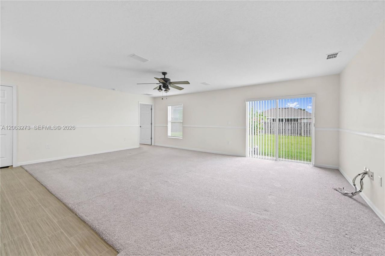 361 SW Thornhill Dr, Port Saint Lucie, FL 34984 Photo