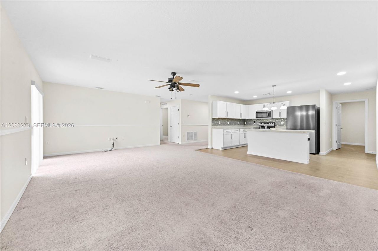 361 SW Thornhill Dr, Port Saint Lucie, FL 34984 Photo