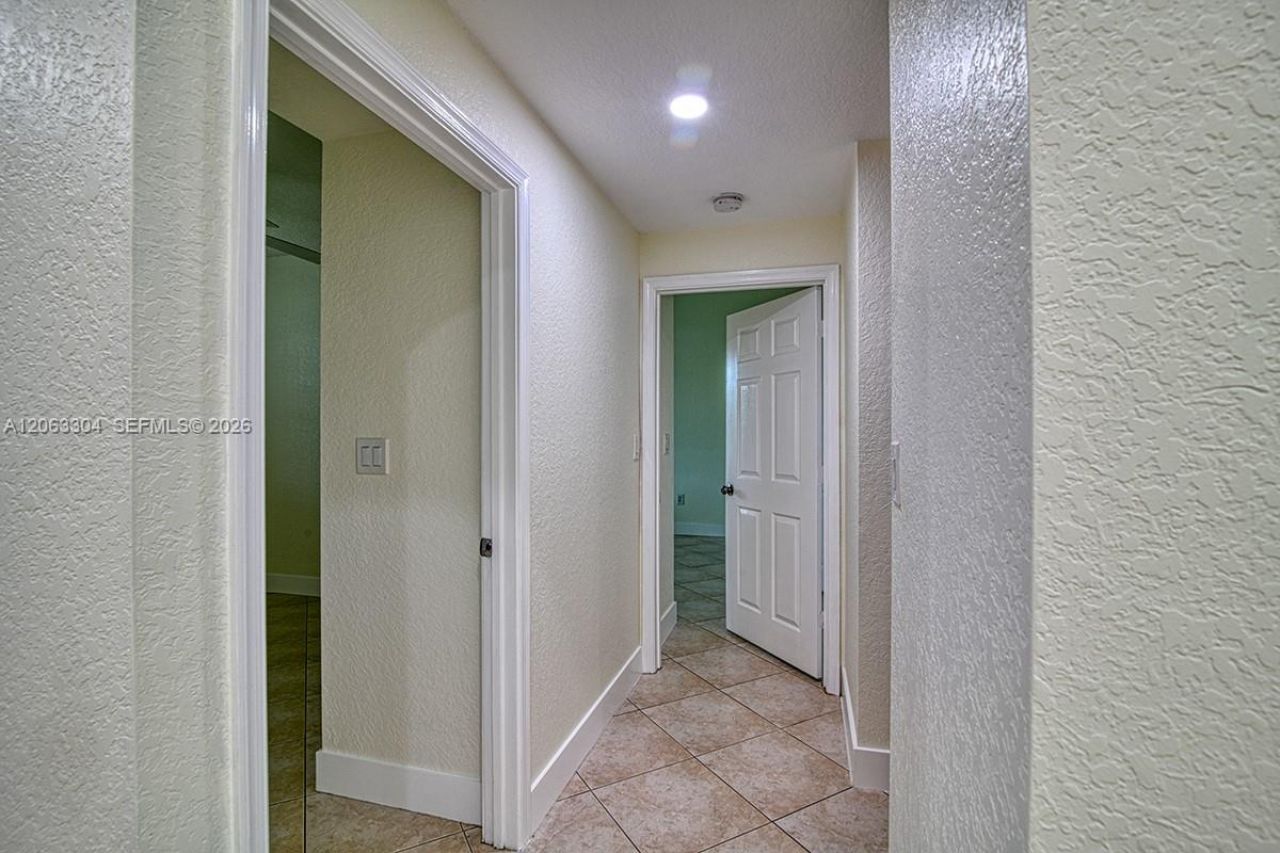 18743 SW 27th St, Miramar, FL 33029 Photo