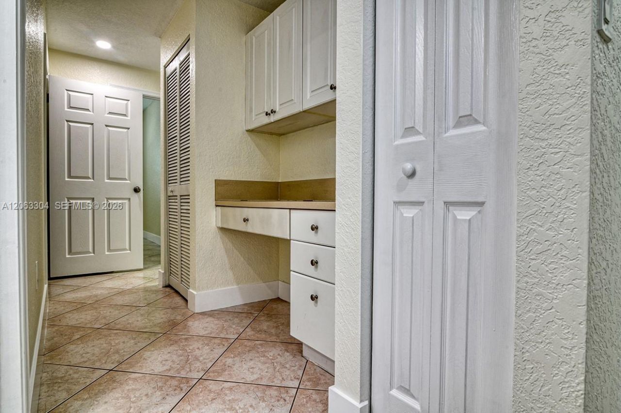 18743 SW 27th St, Miramar, FL 33029 Photo